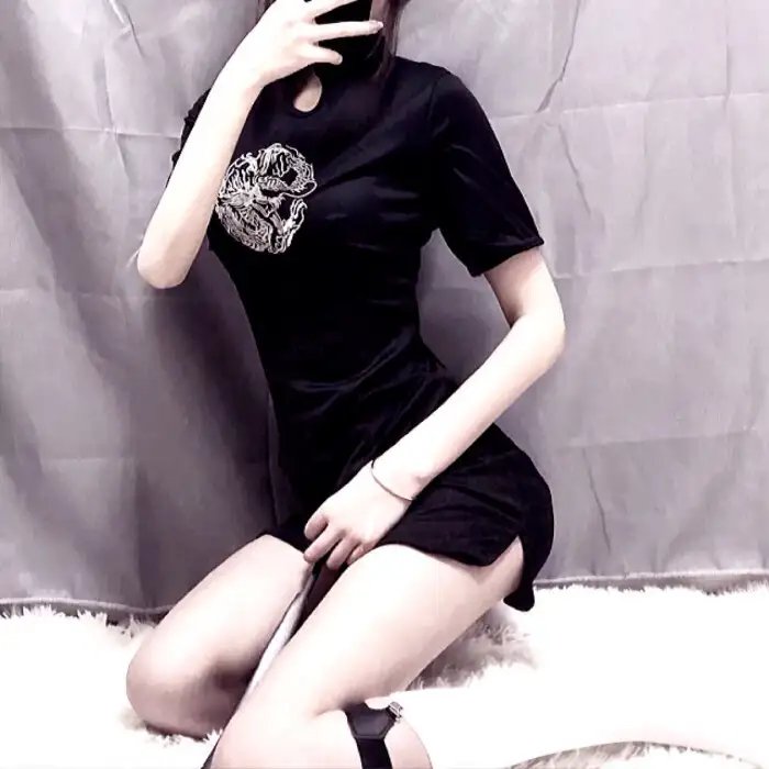 绿草如阴